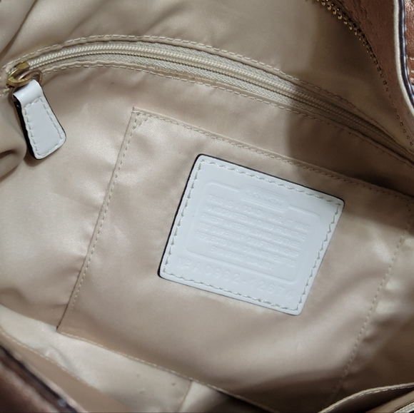 🩷RARE🩷 Authentic Coach Signature Metallic Rose Blush Large Shoulder Bag - Picture 13 of 16